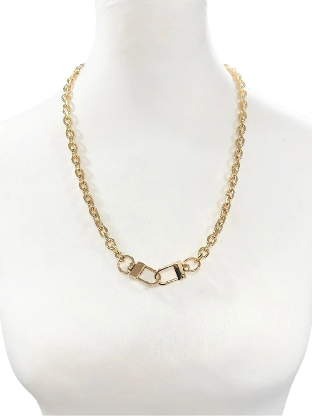 18K Gold Plated 23.5” Chain Necklace - Picture 6 of 8